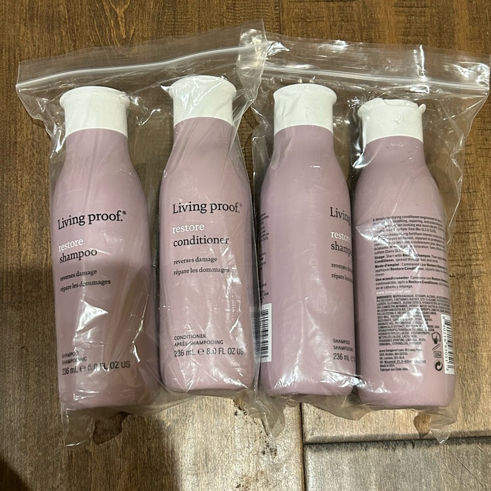 Living Proof Shampoo and Conditioner Set